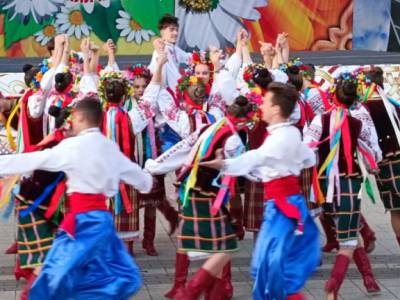 В Лазаревском районном Центре национальных культур 30 июня прошло открытие XXIV Всероссийского фестиваля «Кубанский казачок»